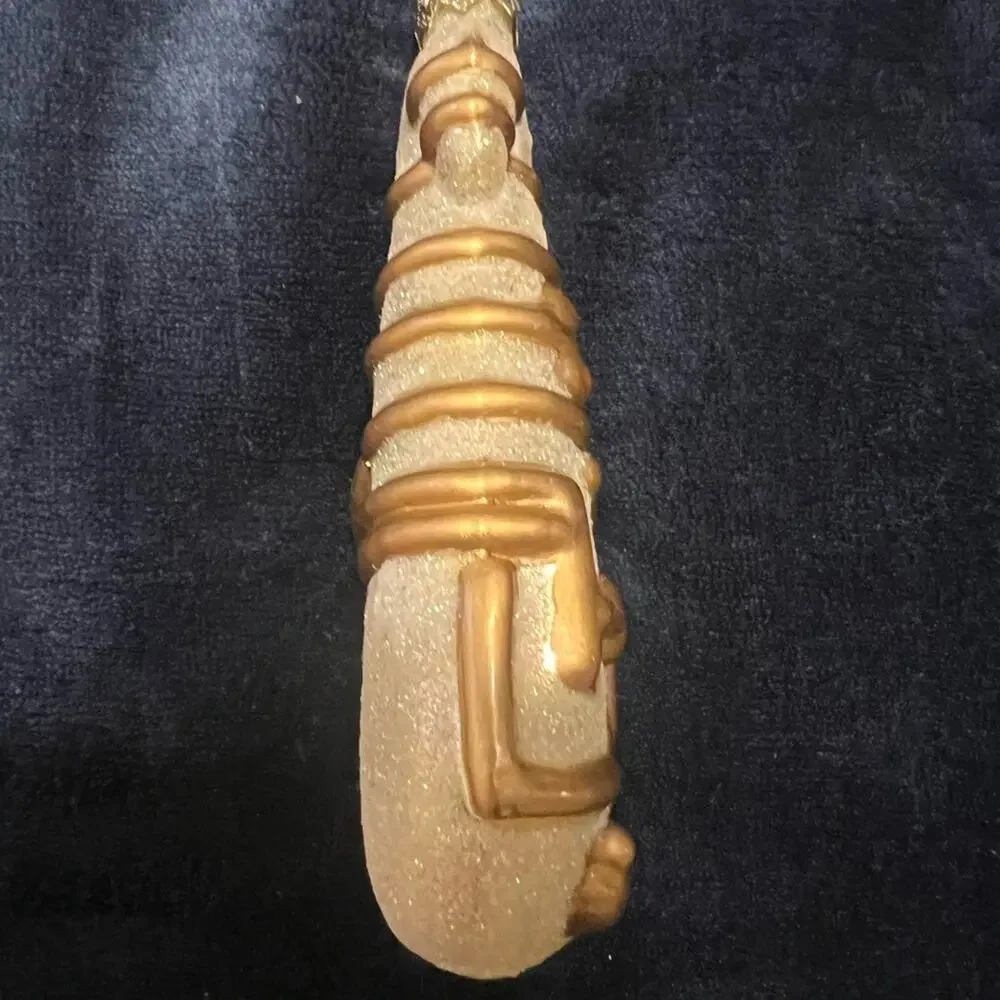 None and/or Unknown beautiful gold